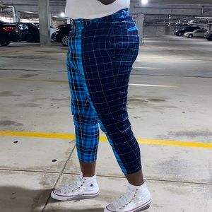 Tapered Crop pants with metal zipper